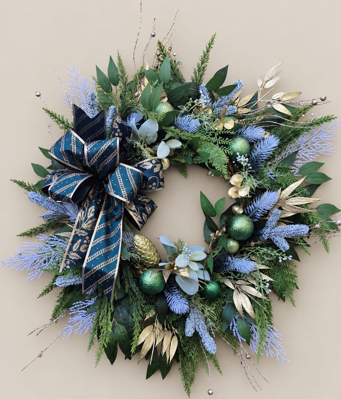 Black & Green Winter Wreath